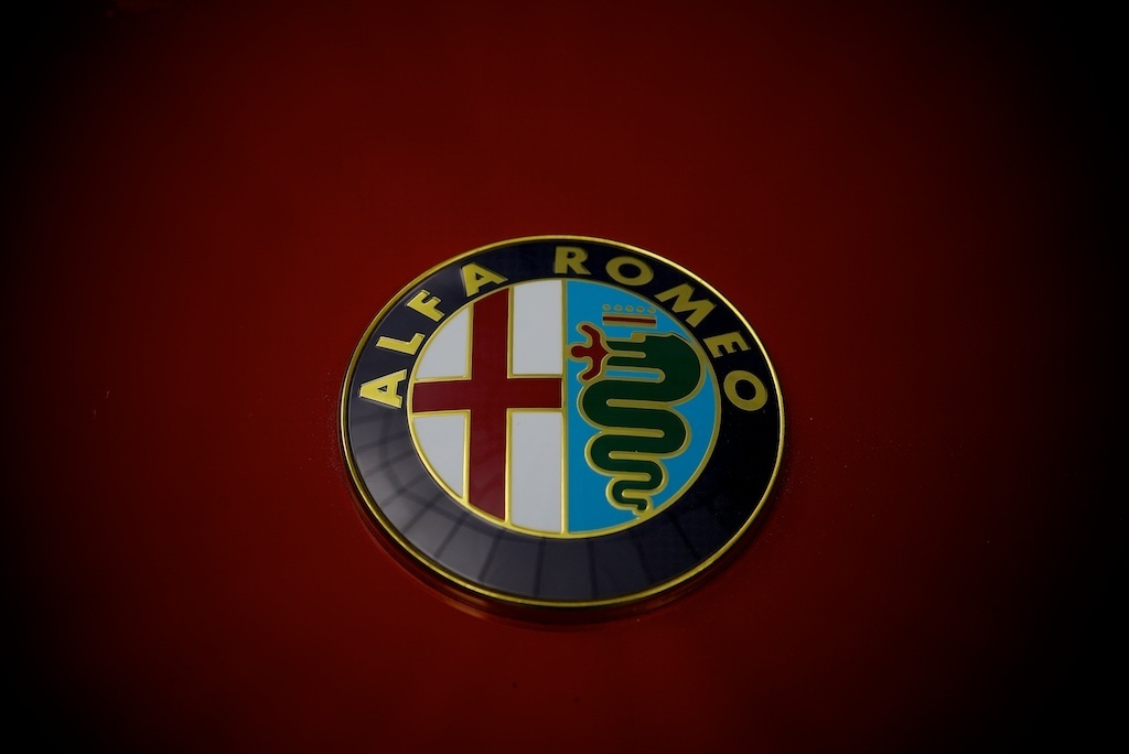 Alfa-Romeo-Graduate-Italian-Portland-Oregon-Speed Sports 8939