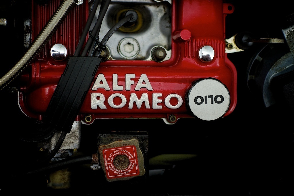 Alfa-Romeo-Graduate-Italian-Portland-Oregon-Speed Sports 8959