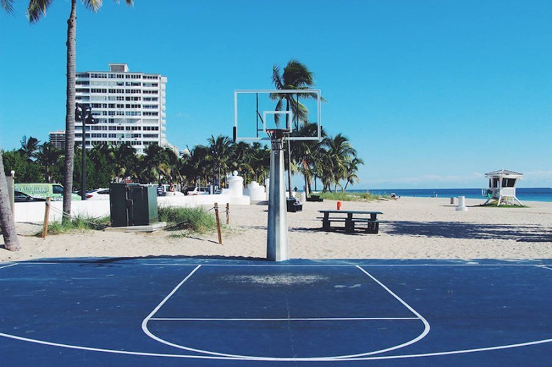 047-basketball-courts-around-the-world-0