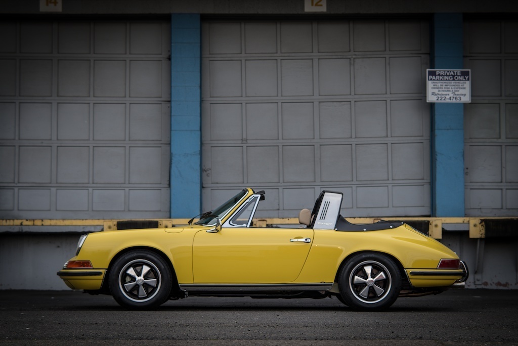 Vintage-Porsche-1969-911-Targa-Soft-Window-Portland-Oregon-Speed Sports 1697