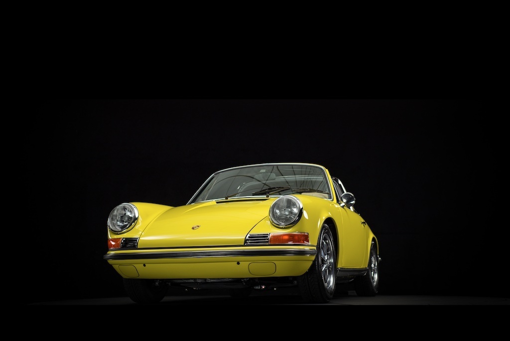Vintage-Porsche-1969-911-Targa-Soft-Window-Portland-Oregon-Speed Sports 1705