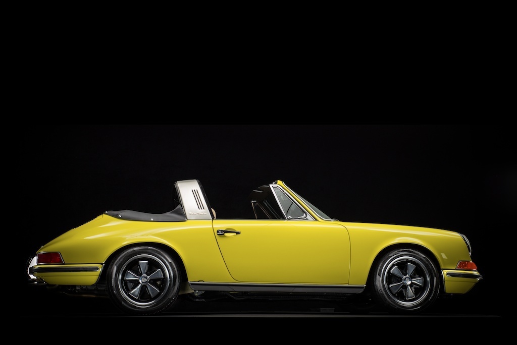 Vintage-Porsche-1969-911-Targa-Soft-Window-Portland-Oregon-Speed Sports 1716