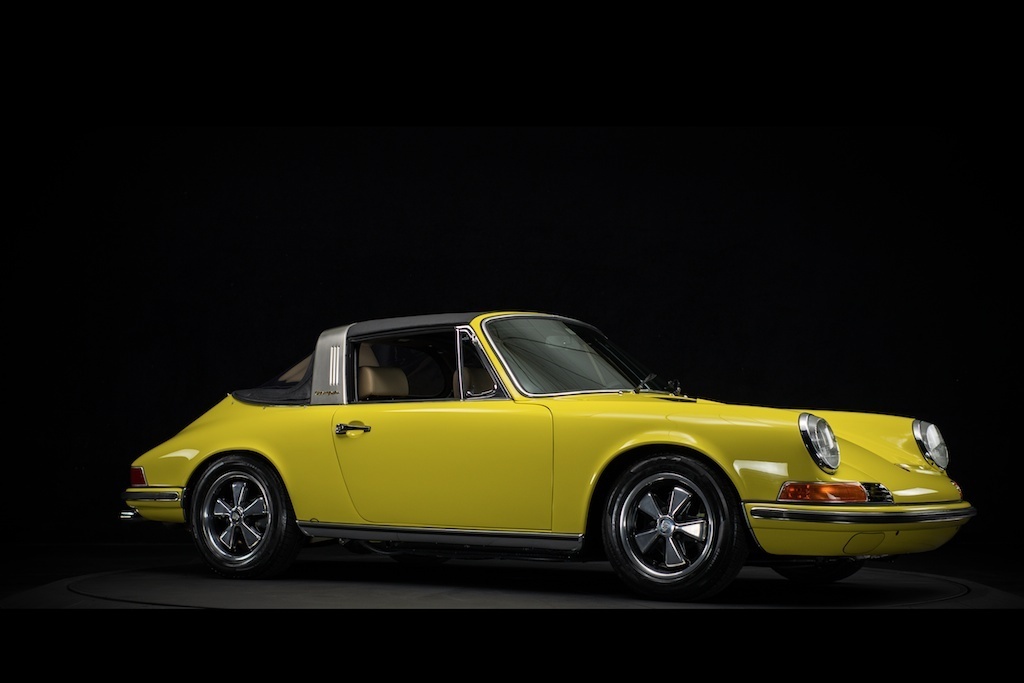 Vintage-Porsche-1969-911-Targa-Soft-Window-Portland-Oregon-Speed Sports 1769