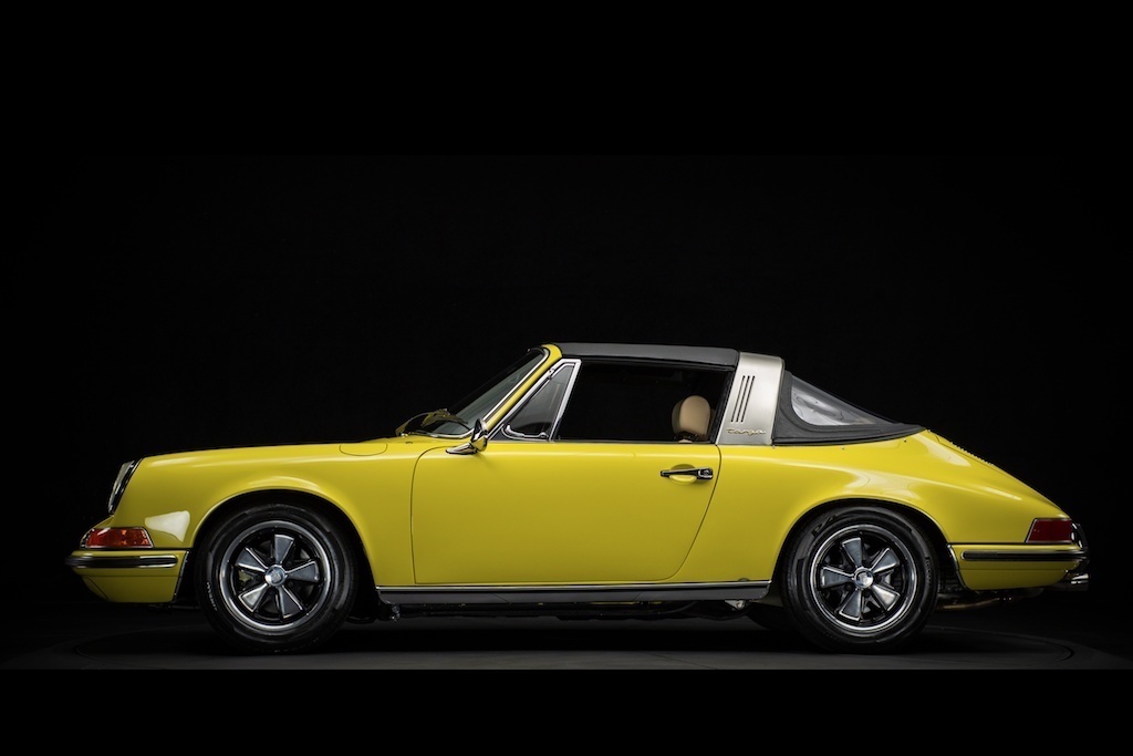 Vintage-Porsche-1969-911-Targa-Soft-Window-Portland-Oregon-Speed Sports 1772