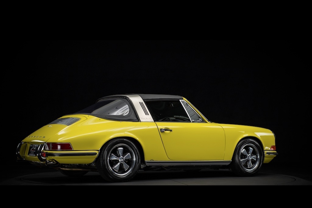 Vintage-Porsche-1969-911-Targa-Soft-Window-Portland-Oregon-Speed Sports 1775
