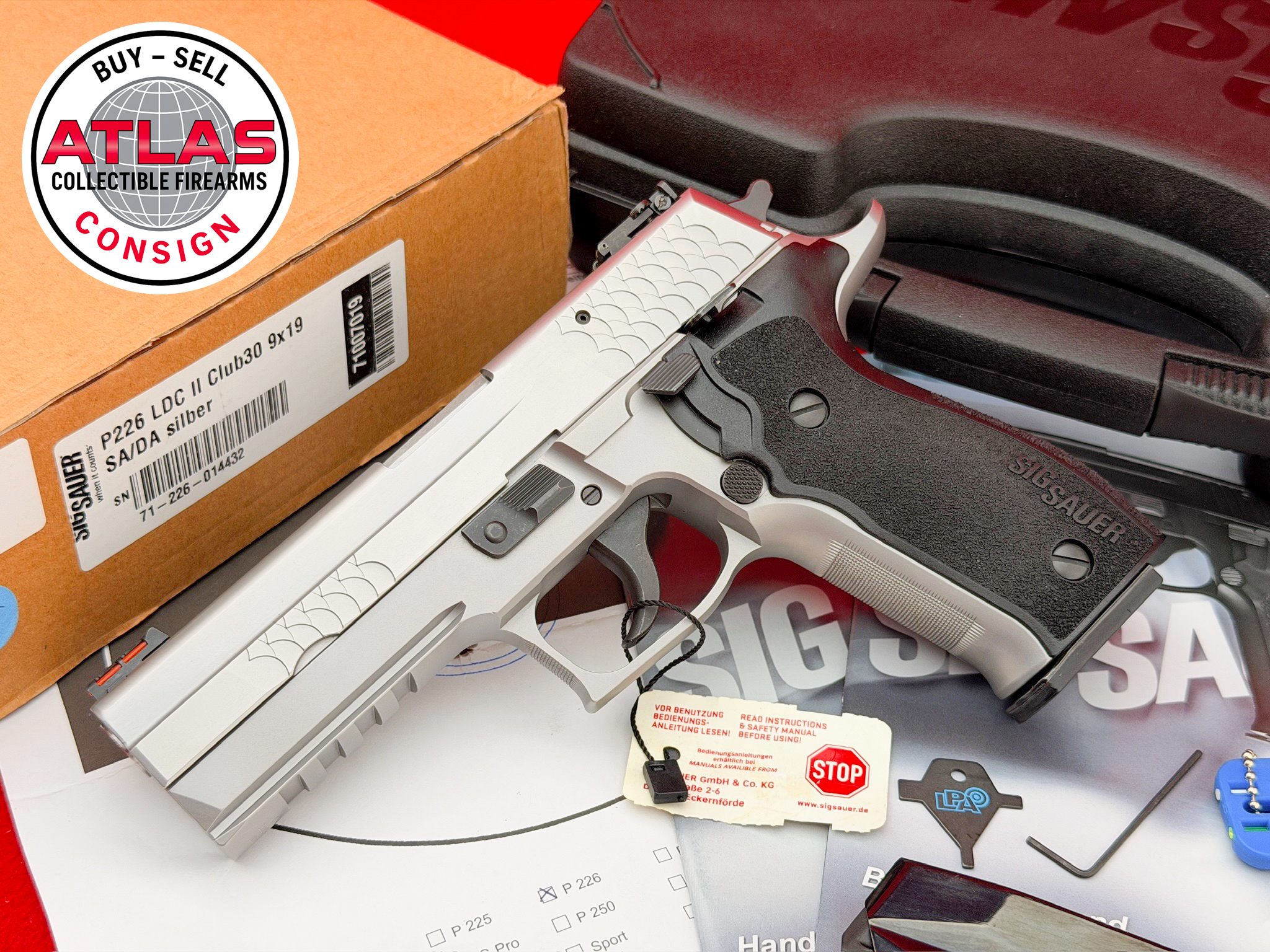 SIG SAUER-HOLY GRAIL Sig Sauer P226 LDC II Club 30 Silber Mastershop 9mm - 100% NOS
BEST OF BEST - GERMAN HAND MADE - LIKE X-FIVE 1911-Club 30 Silber Mastershop, German Handmade, 100% NOS