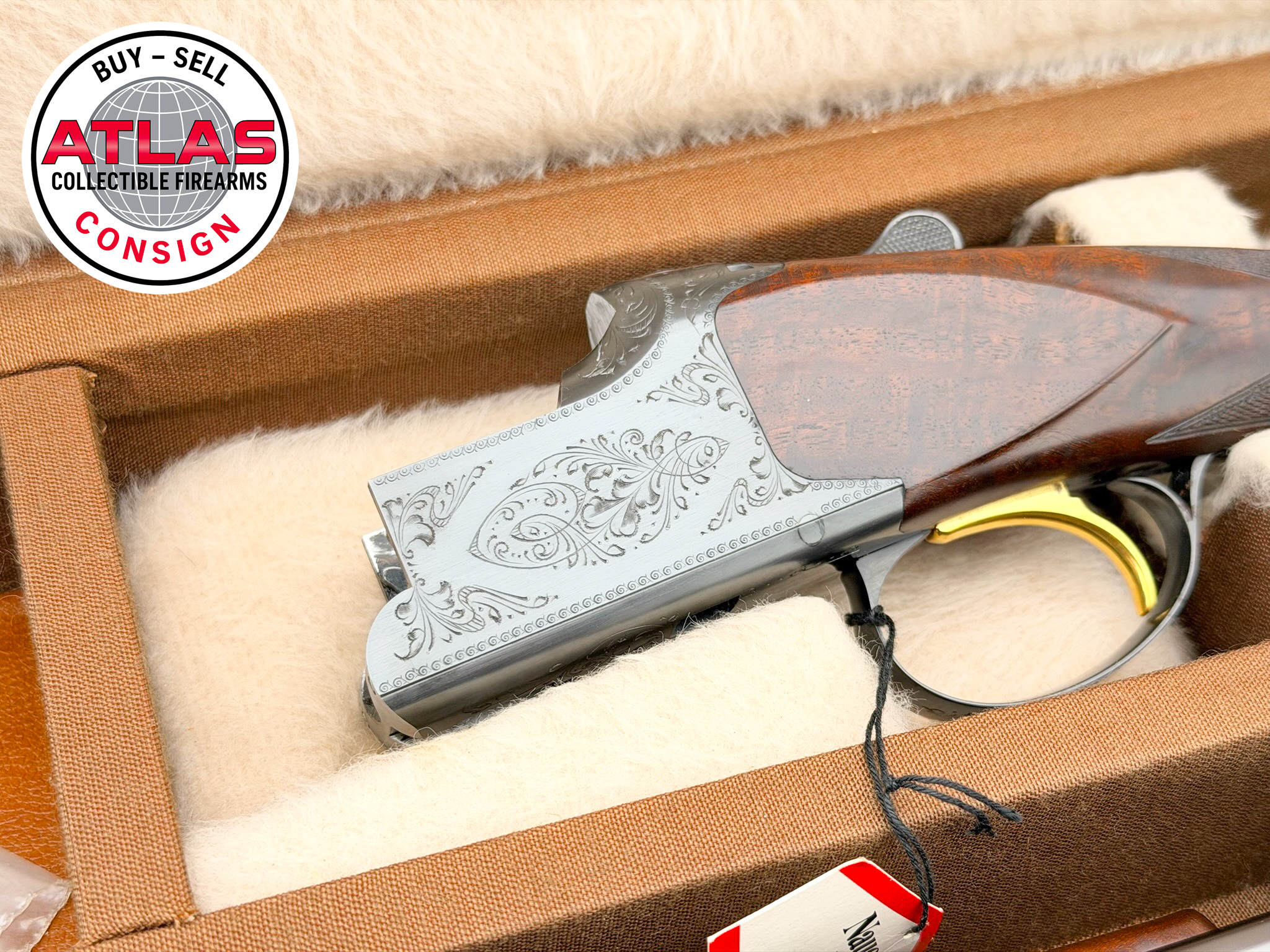 Browning-Factory Engraved Browning Superposed Continental 24" O/U .30-06 Springfield
HIGH GRADE WALNUT - BELIGUM MADE O/U RIFLE 99% +-24" Factory Engraved Over/Under Rifle, Belgium Made