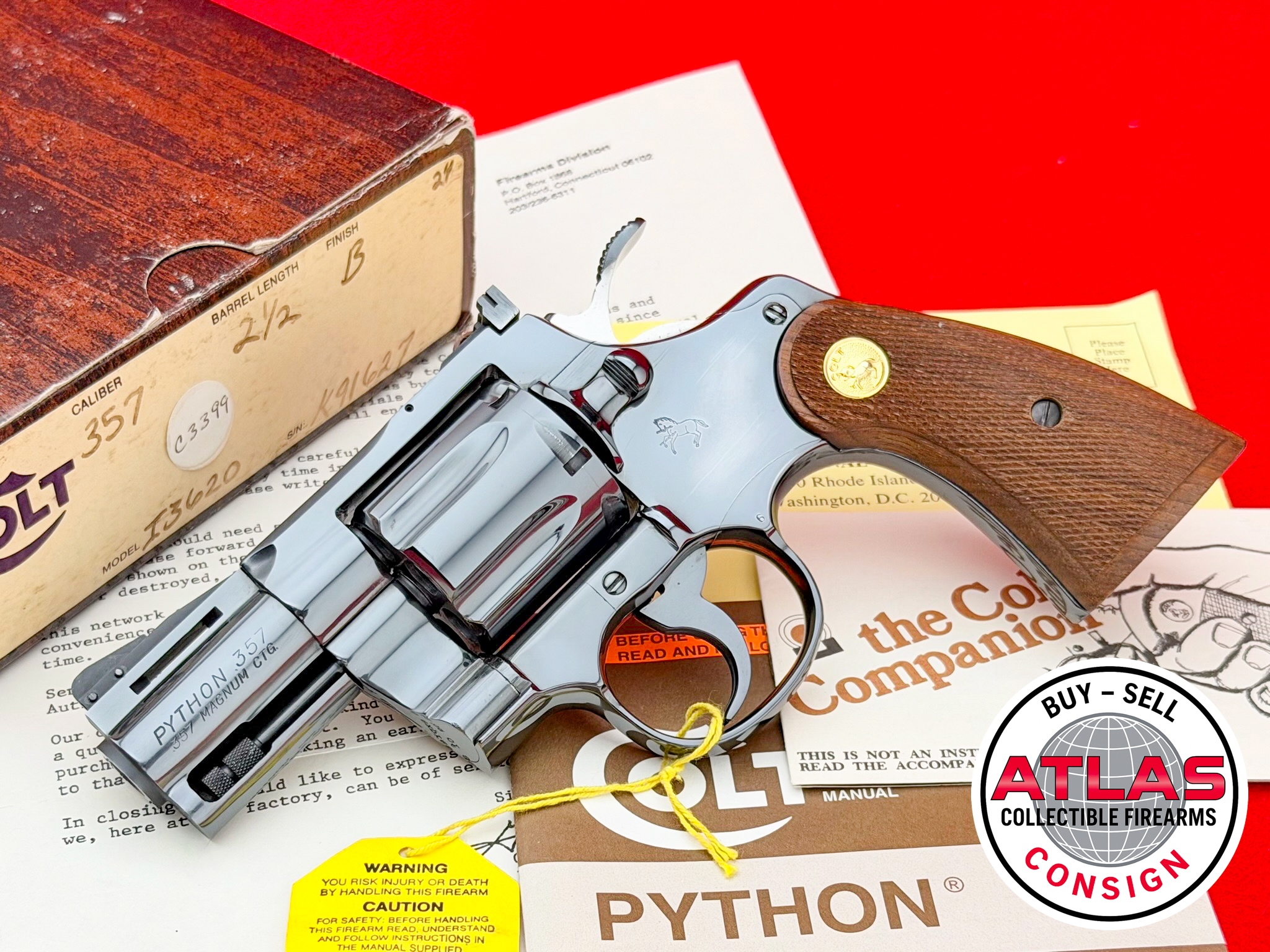 Colt-ULTRA RARE 1982 COLT PYTHON 2.5" ROYAL BLUE .357 MAGNUM W/ BOX 97%+-2.5" Royal Blue snubnose with box
