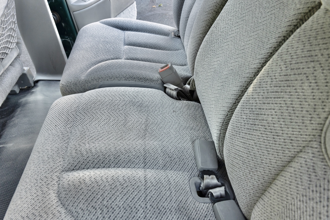 1995_Chevrolet_Suburban_124