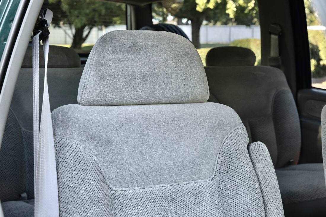 1995_Chevrolet_Suburban_131